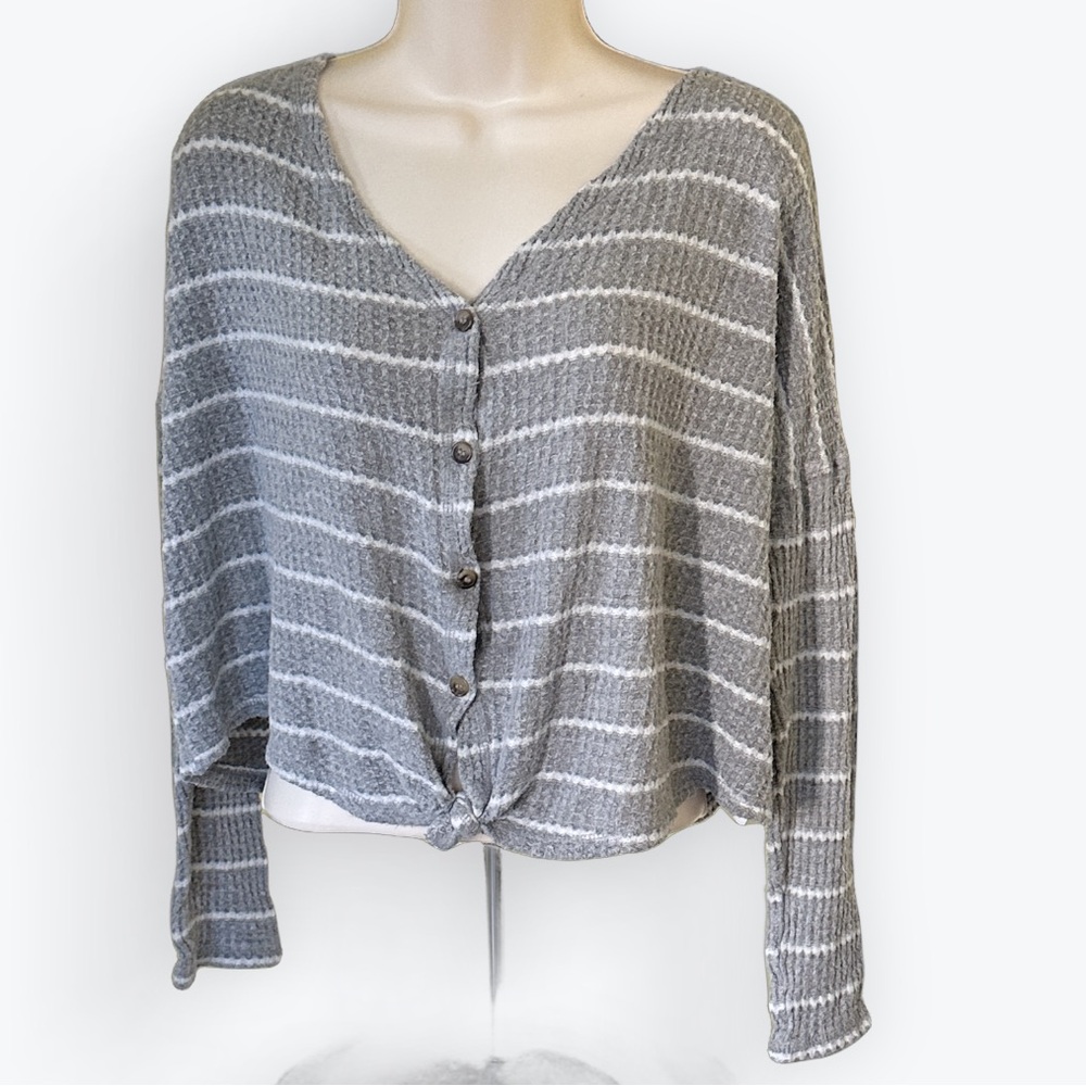 Minimalist Soft & Sexy Gray & White Striped Cropped Waffle Knit AE Sweater ~ M